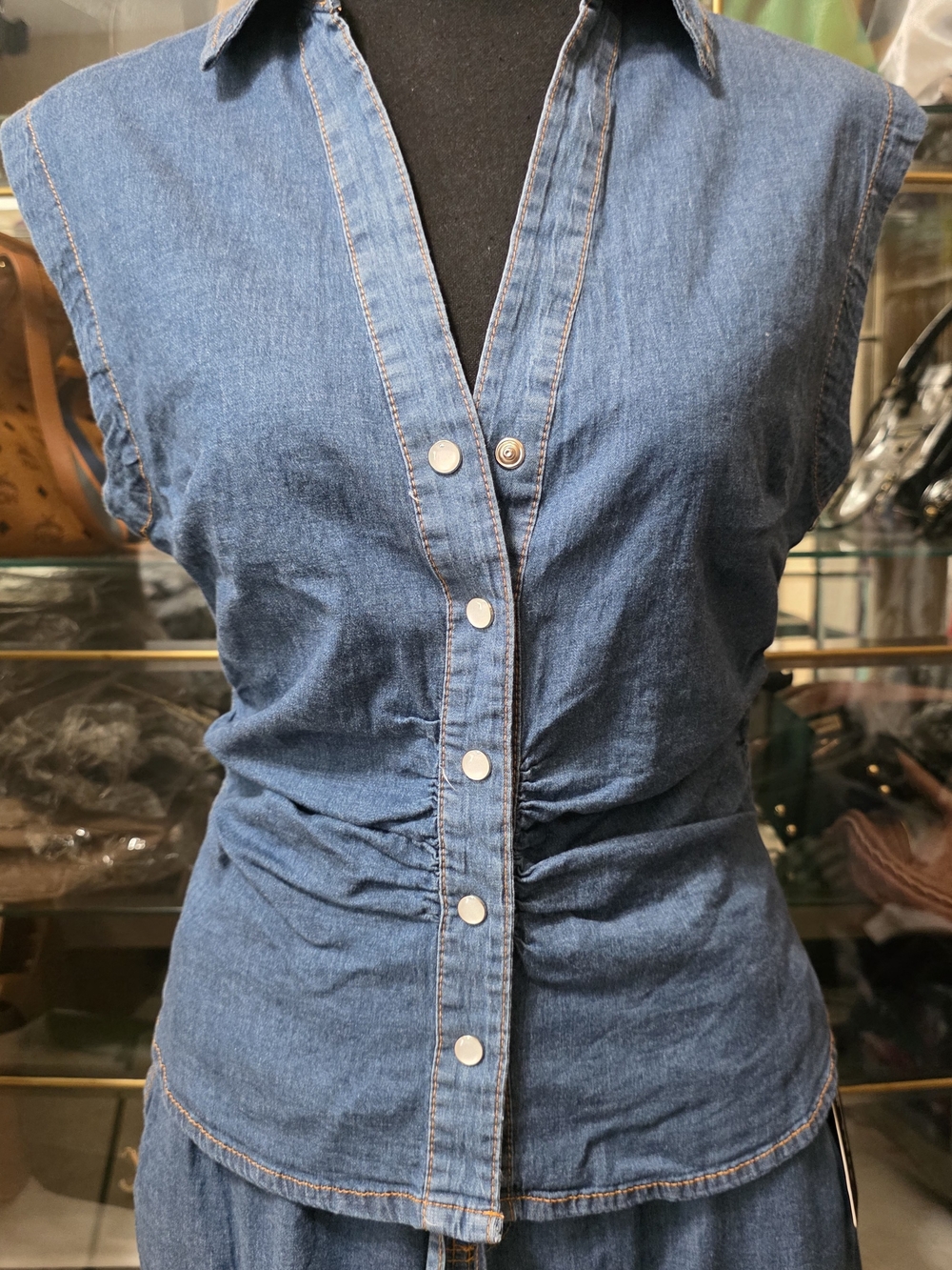 Haute Monde Denim Sleeveless Wide-Leg Pants & Top Set - Picture 3 of 7